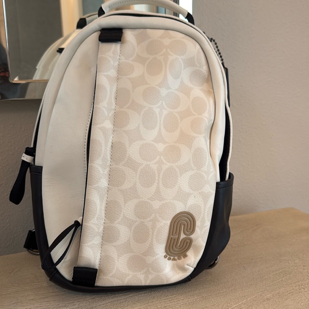 Coach crossbody bag/backpack Fully authentic purchased from Coach